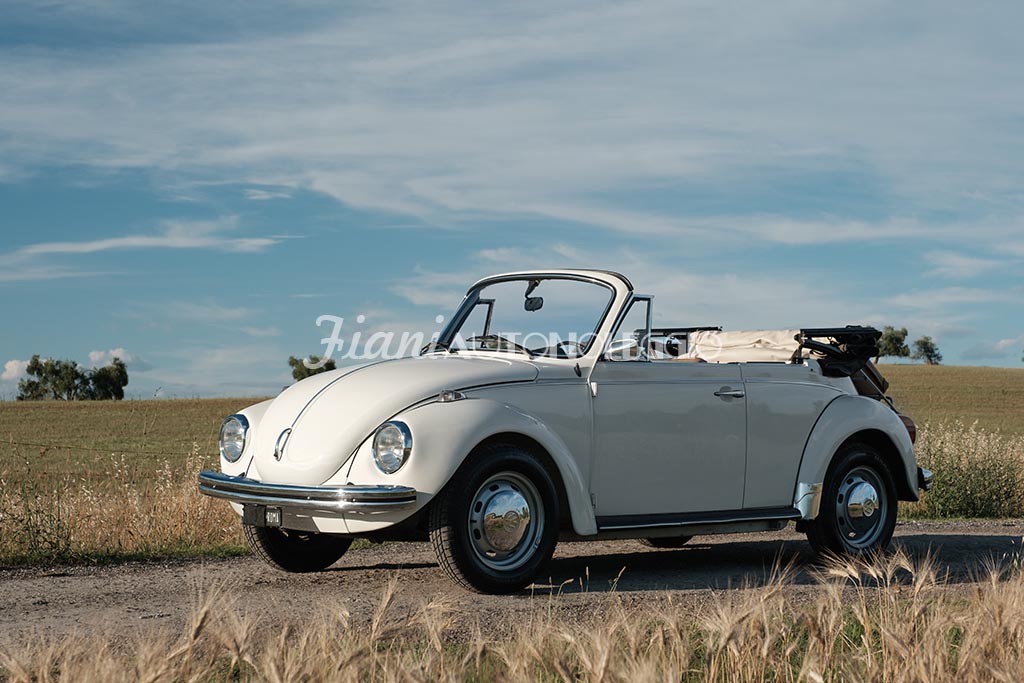 noleggio Volkswagen Maggiolone Cabrio bianco matrimonio Roma